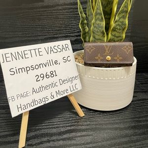 Authentic Louis Vuitton Monogram Key Holder